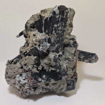 Hornblende (bakside)